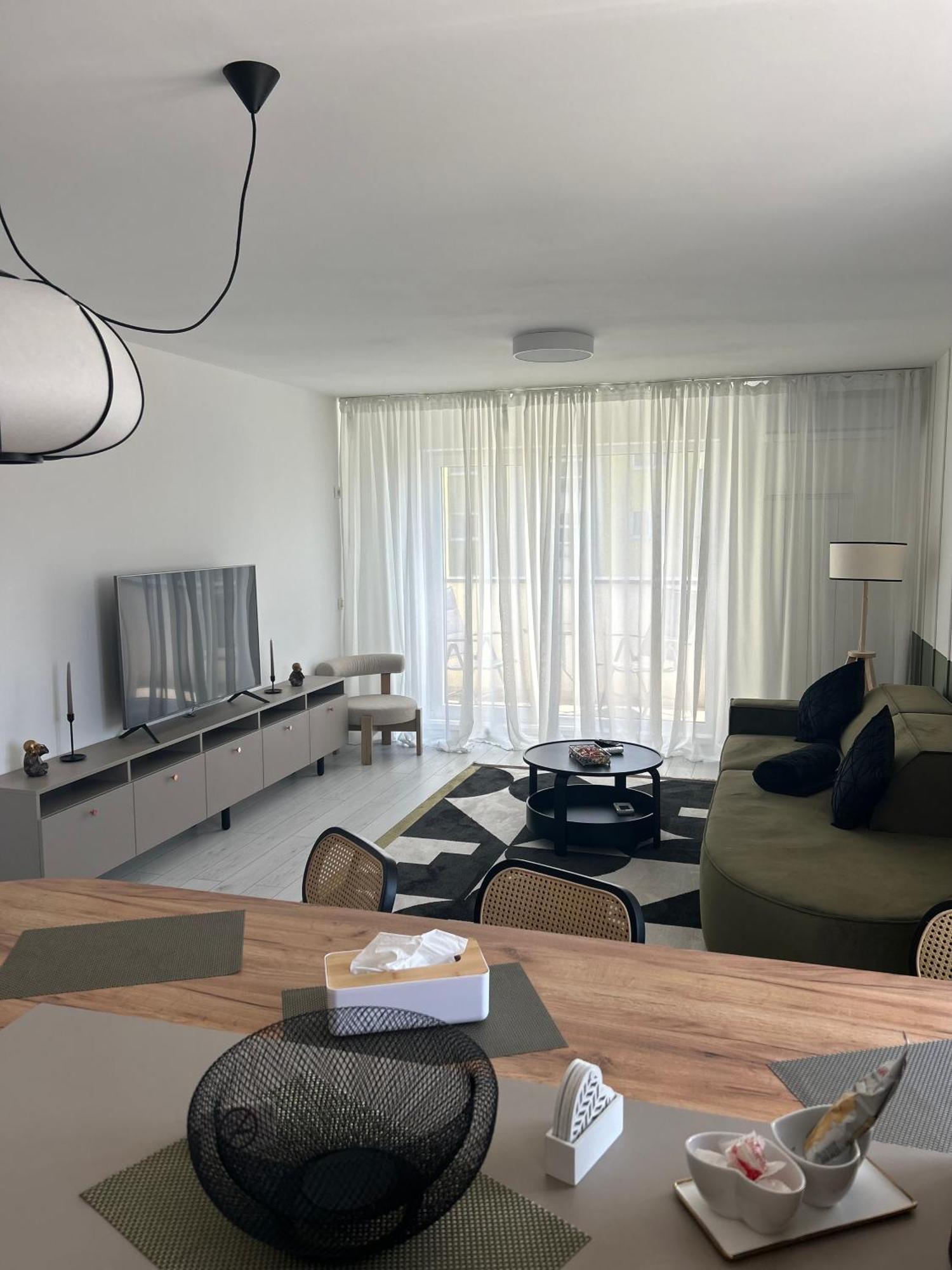 Urban Oasis Apartment บราชอฟ ภายนอก รูปภาพ